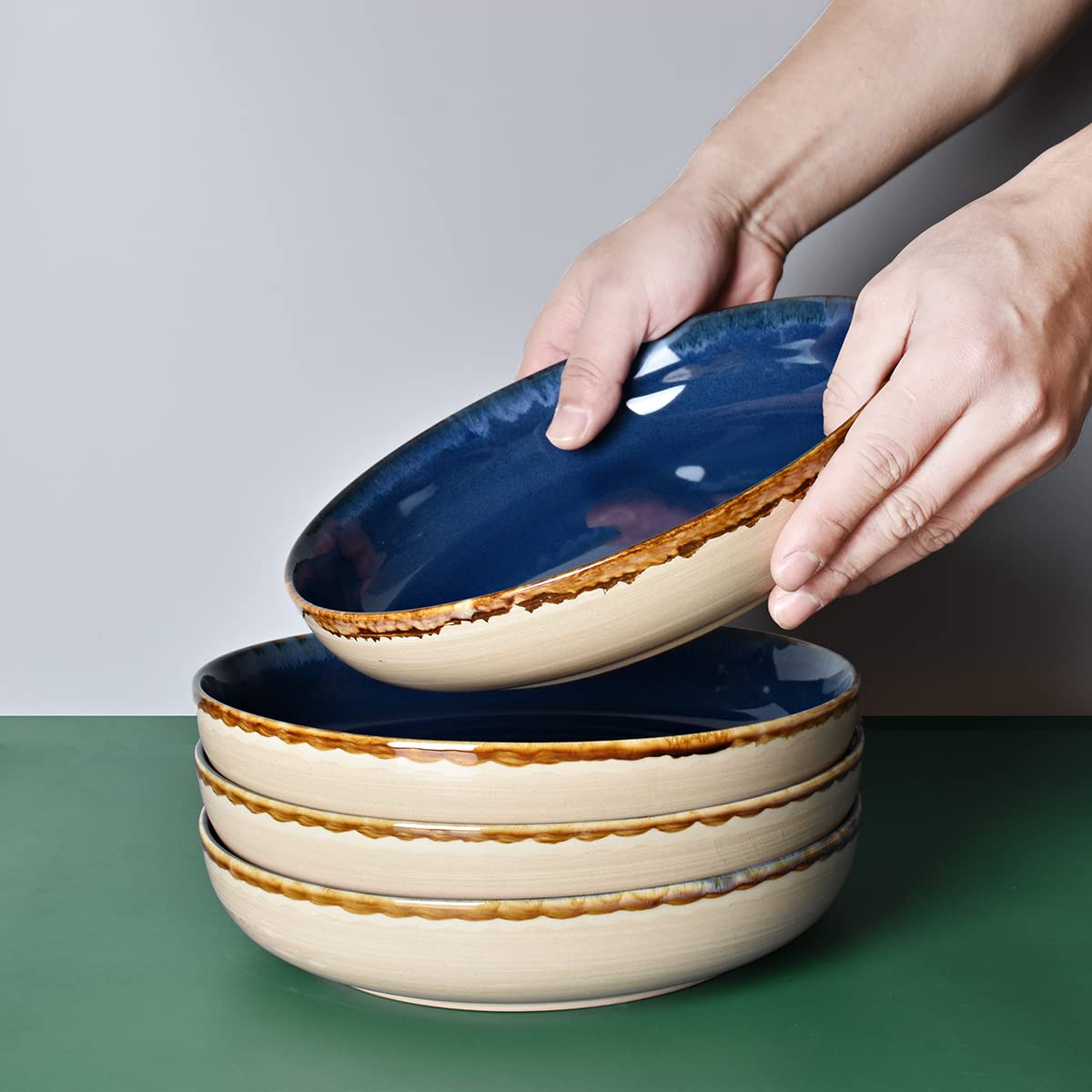 Large Stoneware Pasta Bowls, Set of 4, 40 Oz, Microwave and Dishwasher Safe K992512